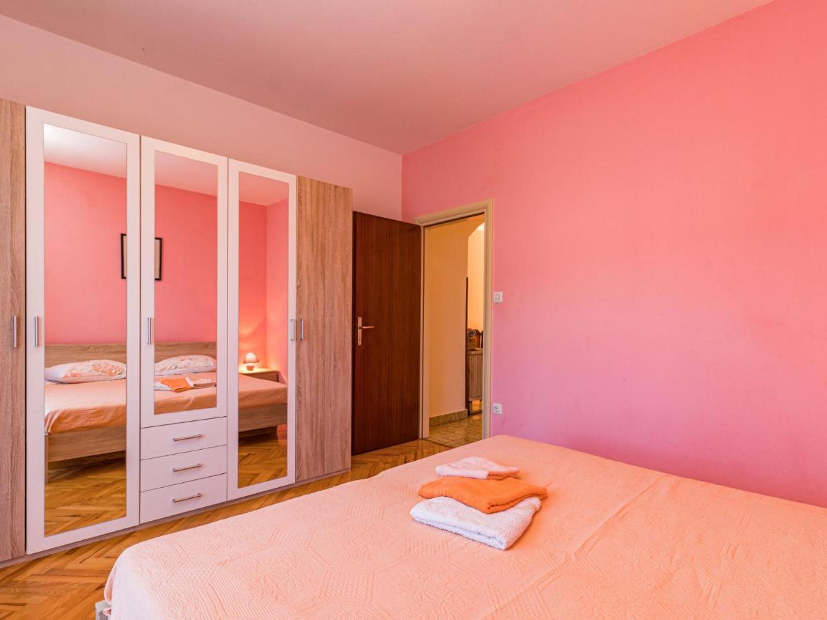 Holiday Home Larisa - Ipc141 By Interhome Pićan Εξωτερικό φωτογραφία